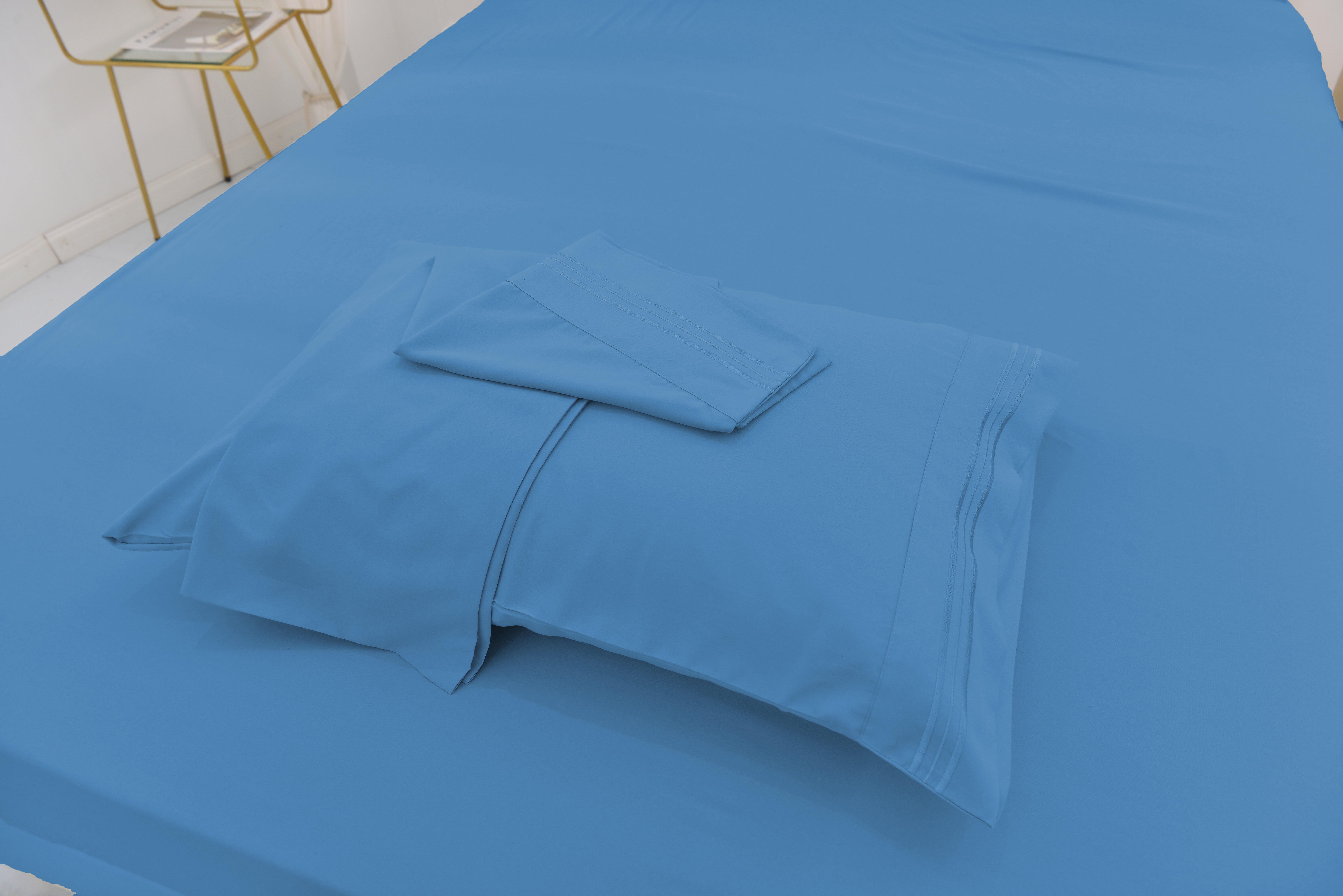 Full Size Bamboo Derived Rayon Bed Sheet Set - Softer than Cotton Sheets Full Size - Wrinkle Free - 16" Deep Pockets - 4 Piece - 1 Fitted Sheet, 1 Flat, 2 Pillowcases Full Blue