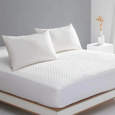 Reaks Full Size Waterproof Mattress Protector, Rayon from Bamboo Cooling 3D Air Mattress Cover 15" Deep Pocket