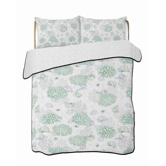 Full Size Quilt Bedding Set, Green Gray Coastal Reversible Summer Quilt 3 Pieces, Summer Beach Ocean Coral Conch Shell Lightweight Bedspreads Coverlets with 2 Pillow Shams for All Seasons