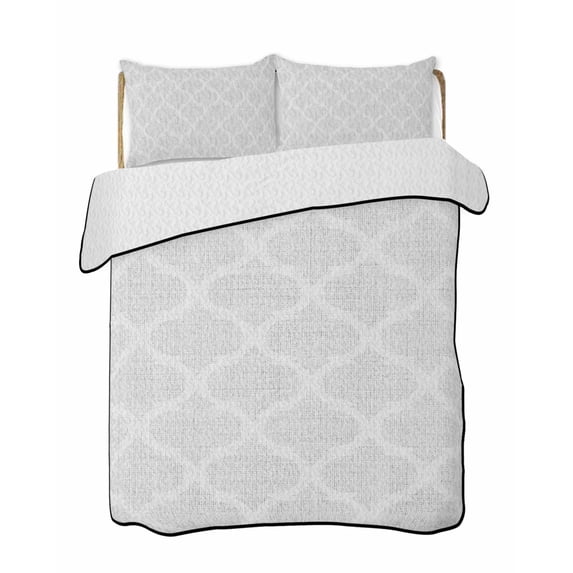 Full Size Quilt Bedding Set, White Moroccan Reversible Summer Quilt 3 Pieces, Boho Morocco Geometric Quatrefoil Grid Lightweight Bedspreads Coverlets with 2 Pillow Shams for All Seasons
