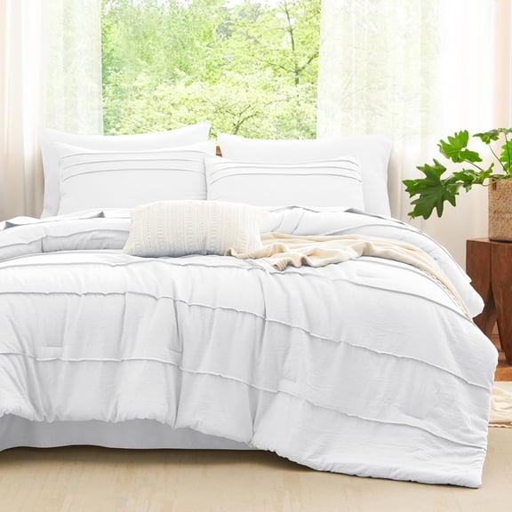 Full White Pinch Pleat Bed-in-a-Bag Set