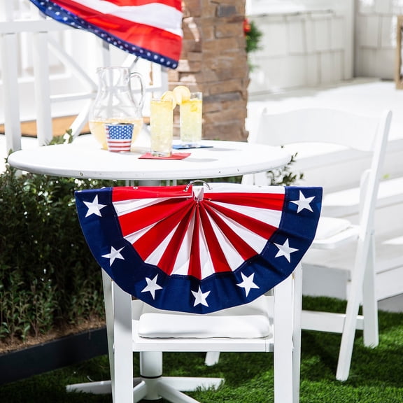 Fun Express 18" x 9" Patriotic Fan Drape Mini Flocked Bunting