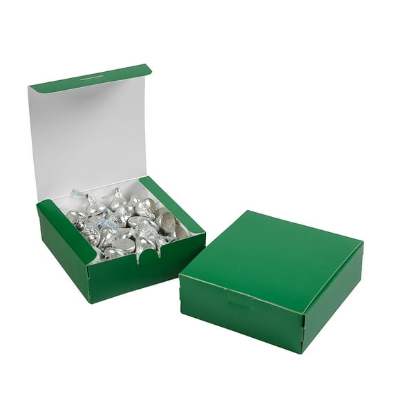 Fun Express 5" x 4 1/2" x 2" Green Square Cardstock Party Favor Boxes - 12 Piece