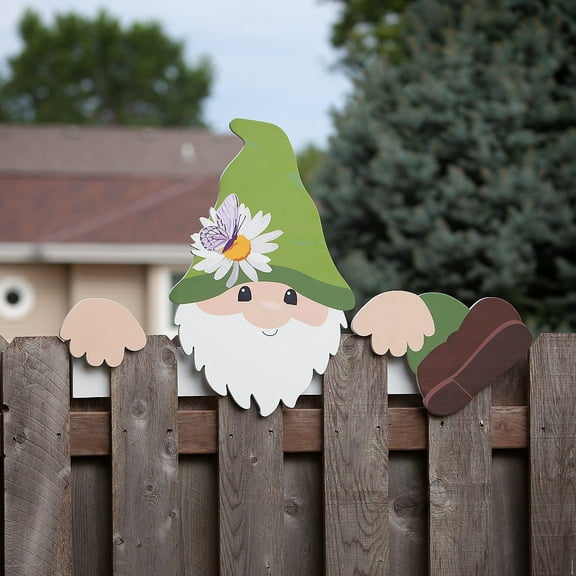 Fun Express Gnome Fence Peeker Decoration