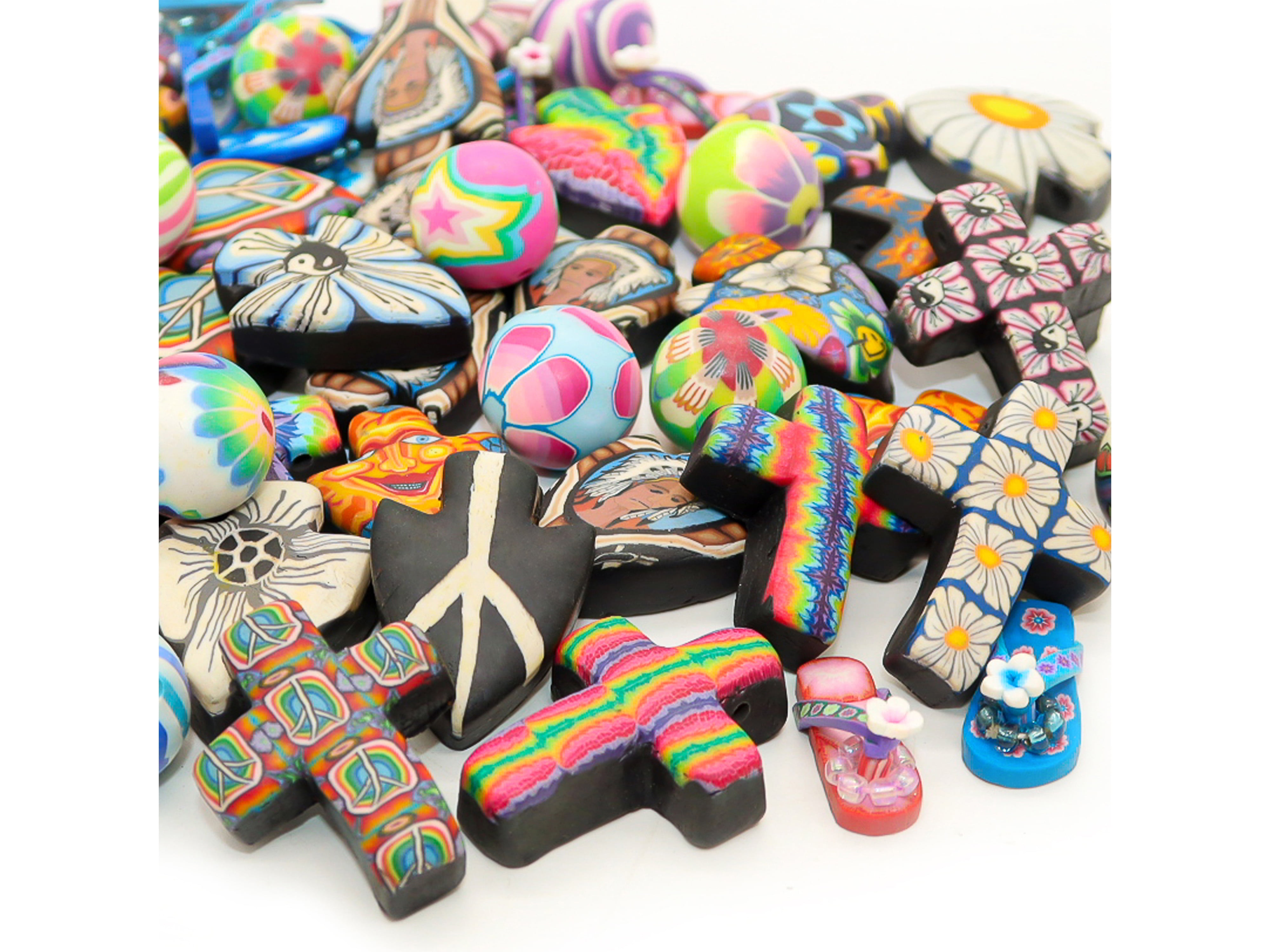 Fun-Weevz 50 PCS Assorted Polymer Clay Disc Pendants for Jewelry Making Adults, DIY Pendant Kit