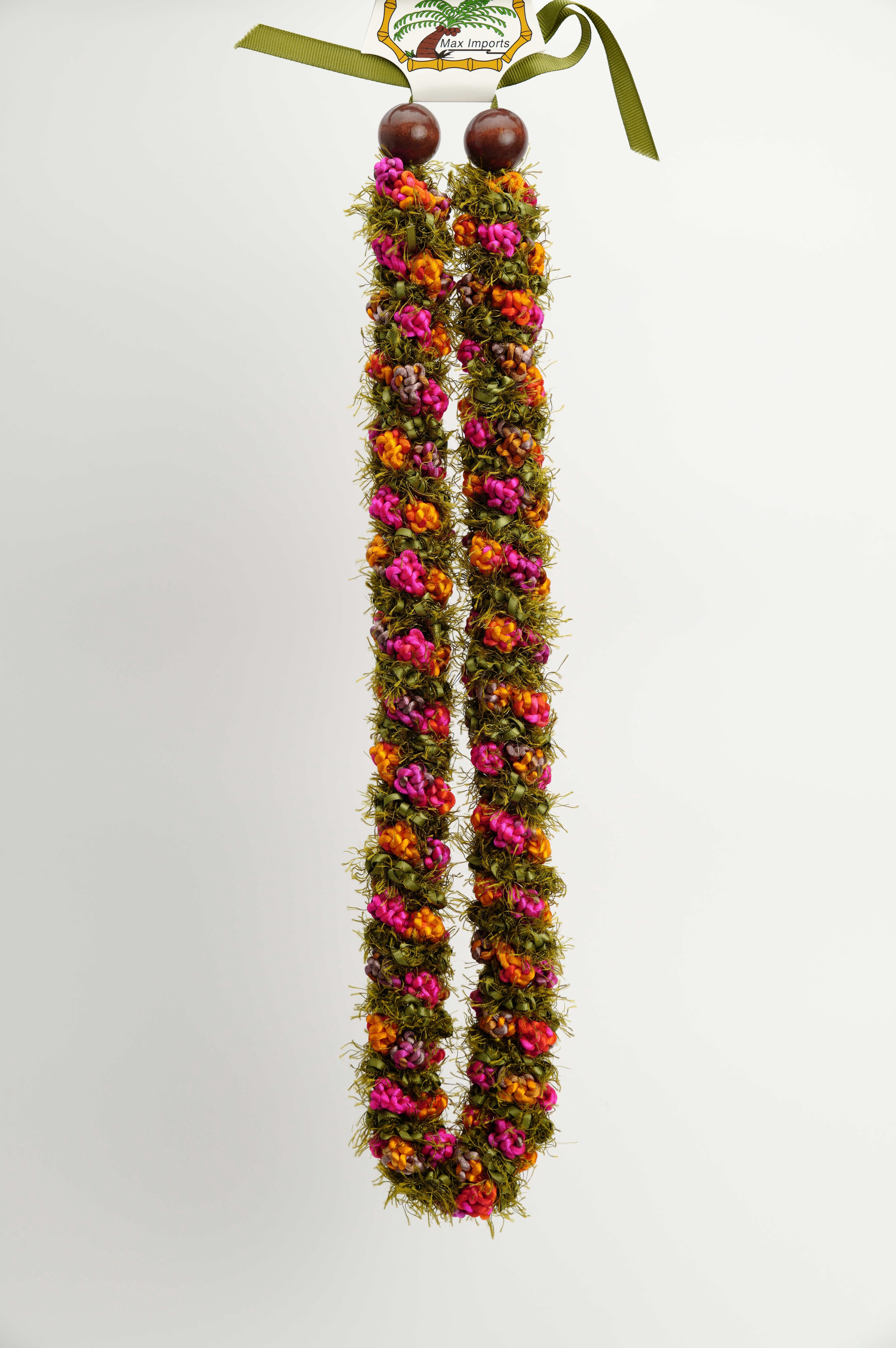 Funcraft Red & Brown Crochet Lei, 1 Each