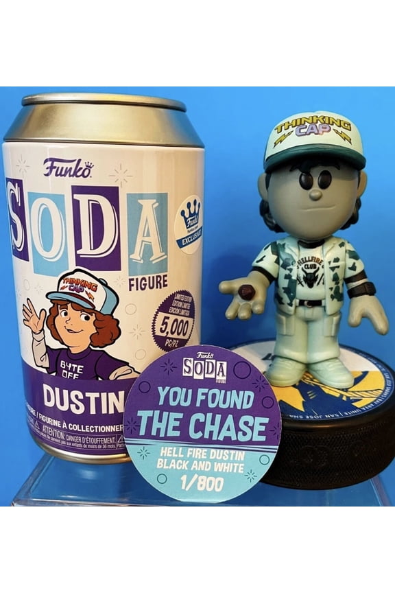 Soda Chase Variant Vinyl Figure Dustin Hellfire Club Black and White Stranger Things Limited Edition 1/800
