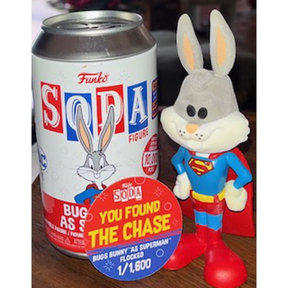 Funko Soda Figure Bugs Bunny as Superman Chase Exclusive Flocked 1/1600