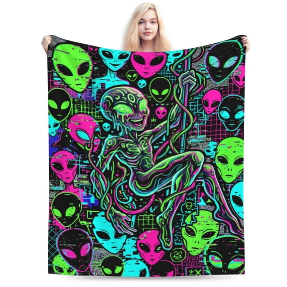 Funny Alien Blanket, Soft Plush Throw Blanket for Adults, Cozy Warm Blanket for Sofa Bed, Space Theme Home Decor Gift for Christmas Thanksgiving 50x40