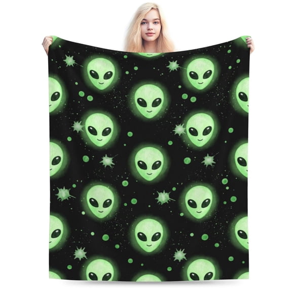 Funny Alien Blanket, Soft Plush Throw Blanket for Adults, Cozy Warm Blanket for Sofa Bed, Space Theme Home Decor Gift for Christmas Thanksgiving 50x40