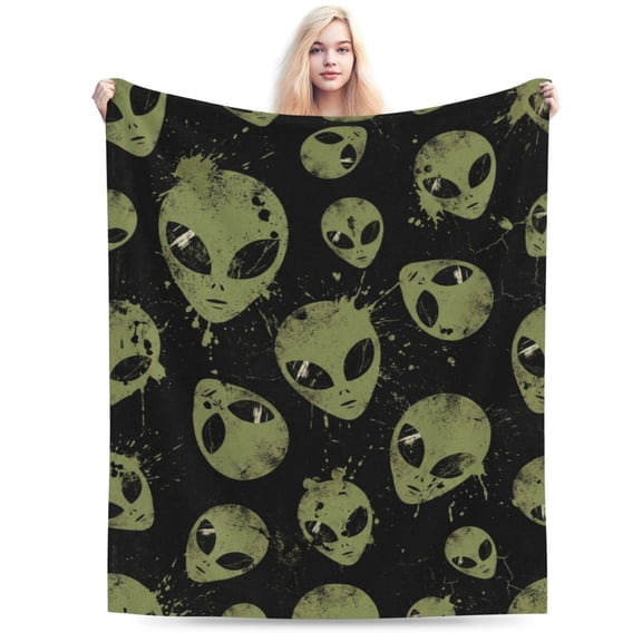Funny Alien Blanket, Soft Plush Throw Blanket for Adults, Cozy Warm Blanket for Sofa Bed, Space Theme Home Decor Gift for Christmas Thanksgiving 50x40