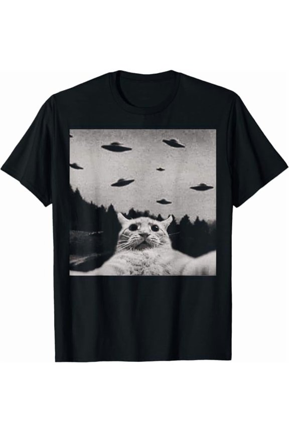 Funny Cat Selfie with ThreadWeird Alien UFO Cat Lover Gifts for Unisex Men Women Kids T-Shirt
