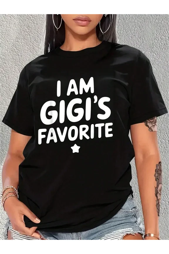 Funny Cute Gigi's Favorite T-Shirt, Stylish Women's Short Sleeve Black Graphic Tee for Grandmas, Aunts, and Family, Perfect Gift for Loved Ones