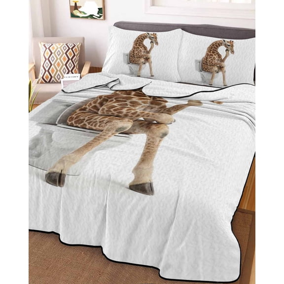 Funny Giraffes King Size Down Alternative Comforter, Lightweight Comforter Quilt Bedding Set with Pillow Shams Cute Art Fun Lovely Animals on Toilets All Seasons Bed Comforter Duvet Insert 96"x106"