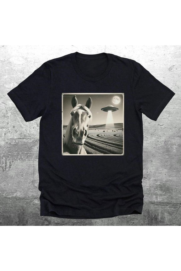 Funny Horse Shirt, Horse Selfie Picture, Flying Saucer, Weird Animal Shirt, Funny Animal Shirt, Mens, Womens