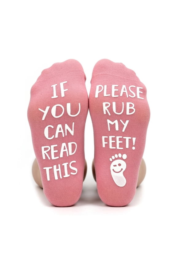 Funny Novelty Cozy"If you can read this, Please Rub My Feet" Socks by Silly Obsessions. Fun cotton cozy socks for women. Great Birthday Gift Idea for Wife, Mom, Girlfriend, Graduation