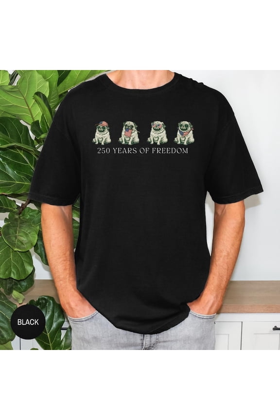 Funny Patriotic Pug T-Shirt for Men Women, Vintage USA Dog Graphic Tee, Pug Lover Gift Shirt