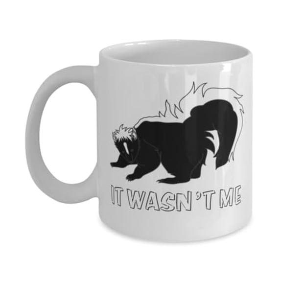 Funny Skunk 11 oz Coffee Mug - It Wasn't Me Stinky Animal Gift White Ceramic