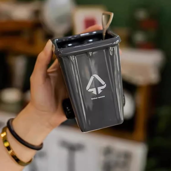 Funny Trash Can Cup, Creative Trash Bin Ceramic Mug with Lid For Office & Home Daily Use