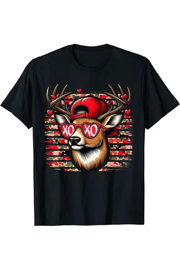 Funny Valentine Buck XOXO Deer Hunting Cute Heart Camo T-Shirt