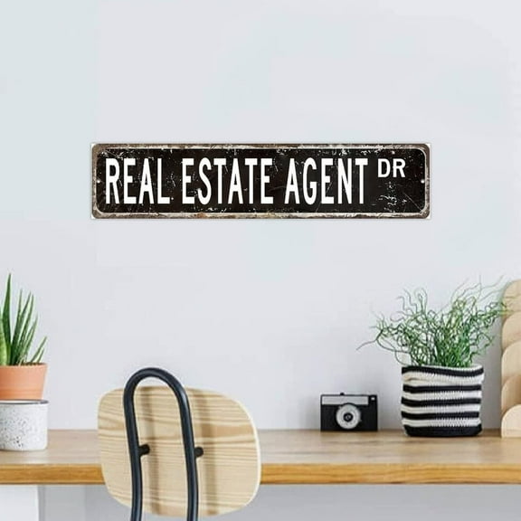 Funny Wood Pallet Wall Plaque Sign Real Estate Agent Painted Wood Plaque Sign Quote Farmhouse Career Wall Art Decoration Signs for Offices Front Door 4"x16"