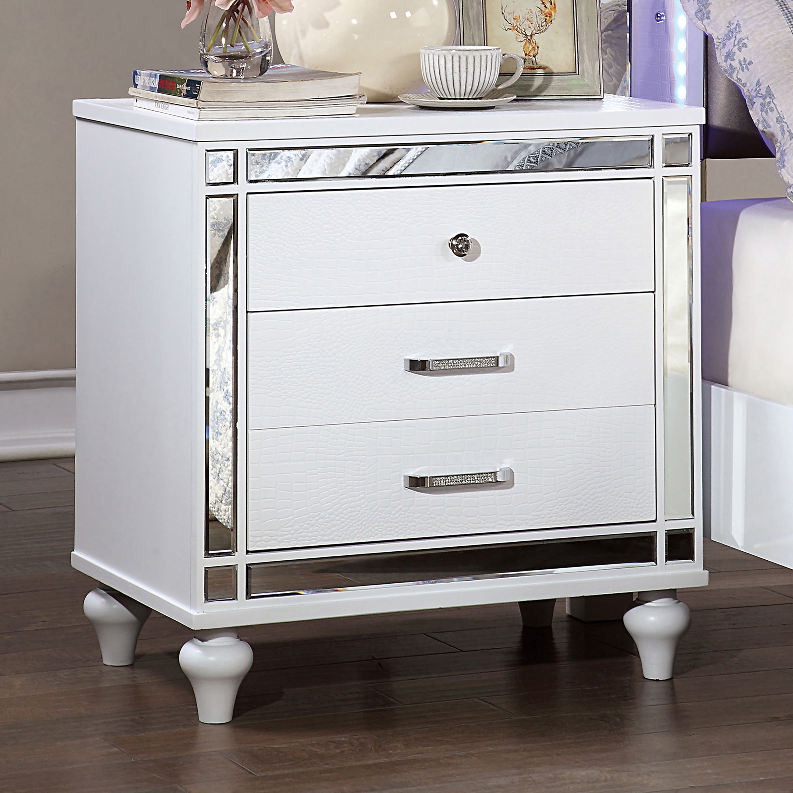 Furniture of America Amana Adult Modern 2-Drawer Nightstand, White