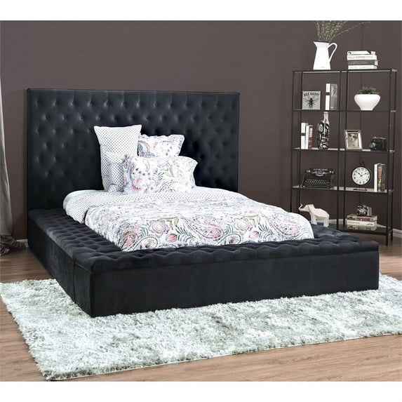 Furniture of America Blyth Transitional Fabric Tufted Cal King Bed in Gray