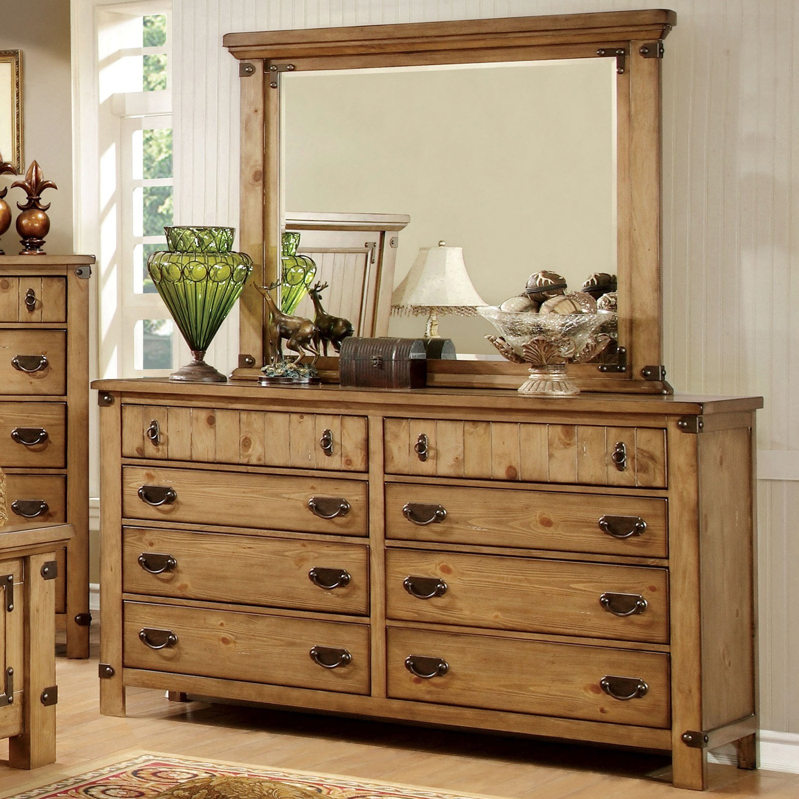 Pine 8 2024 drawer chest