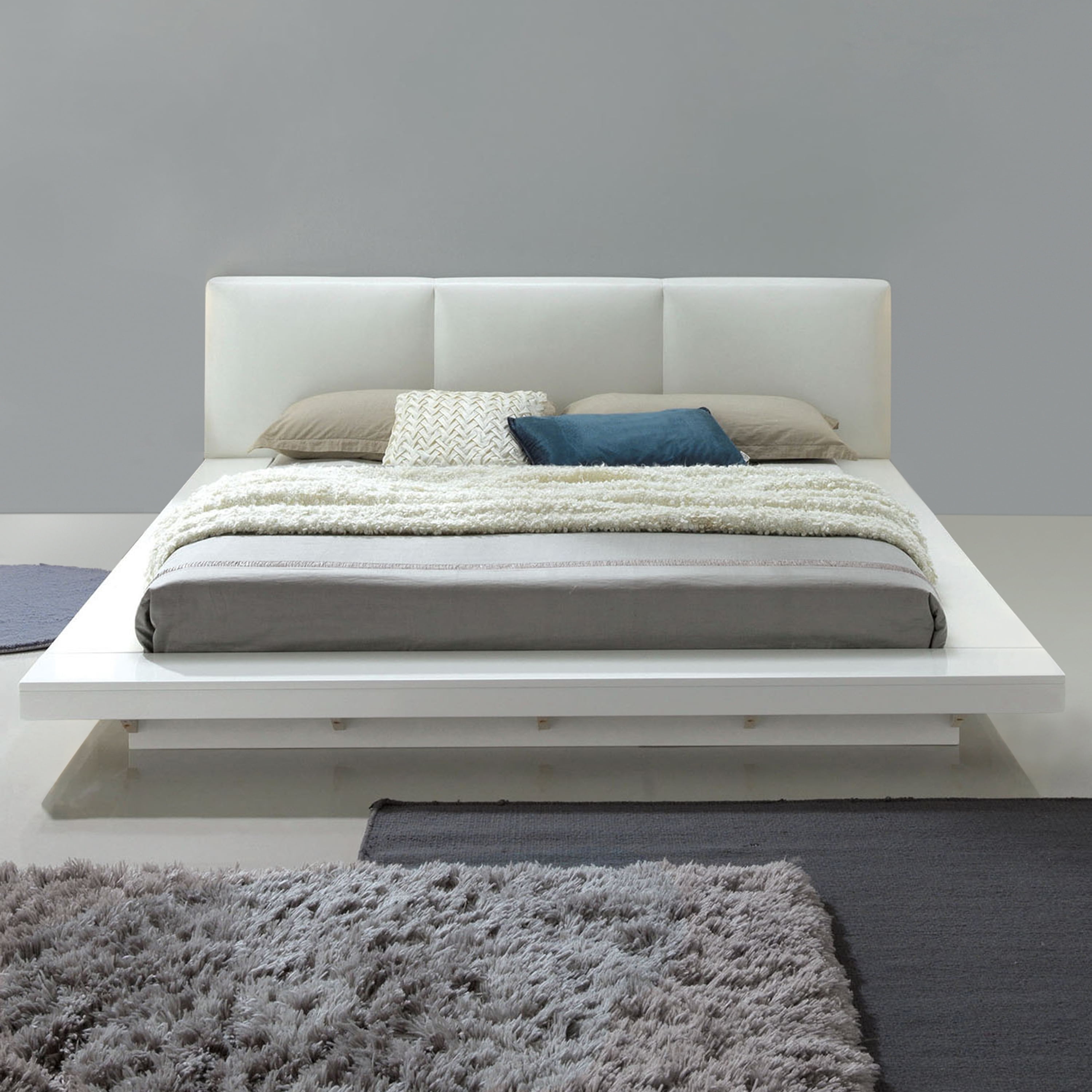 Furniture of America Krister Wood Platform Bed, California King, White