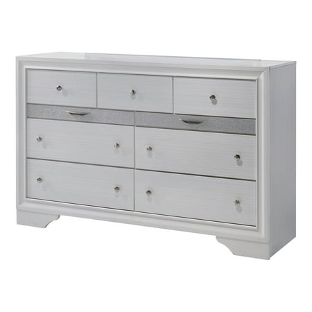 Furniture of America Lubbock Adult Modern 9-Drawer Dresser, White
