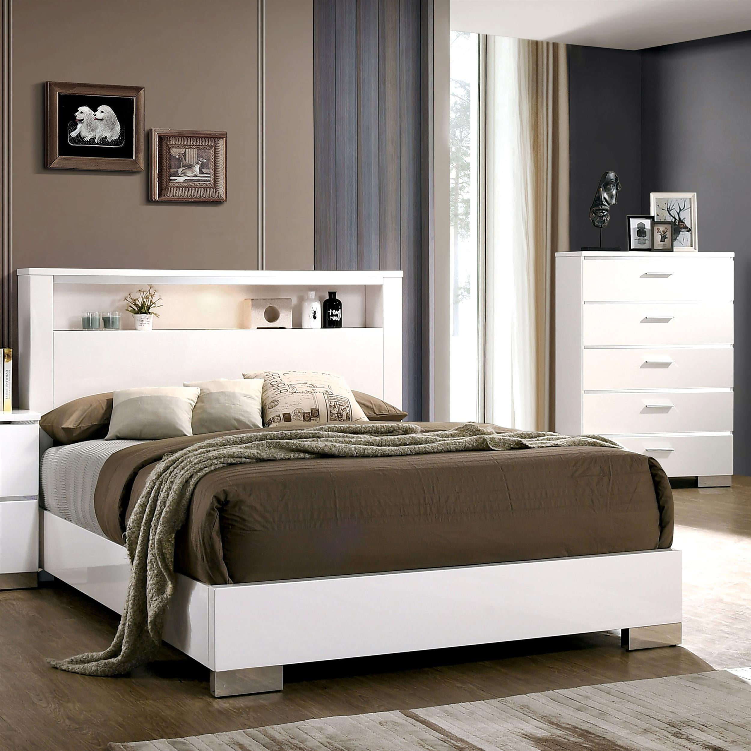 Furniture of America Quaker 2pc White Solid Wood Bedroom Set Queen