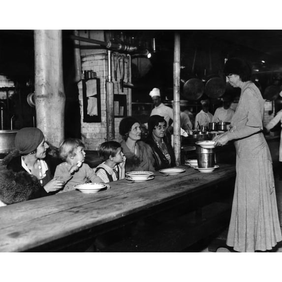 Future First Lady Eleanor Roosevelt (Standing History (36 x 24)