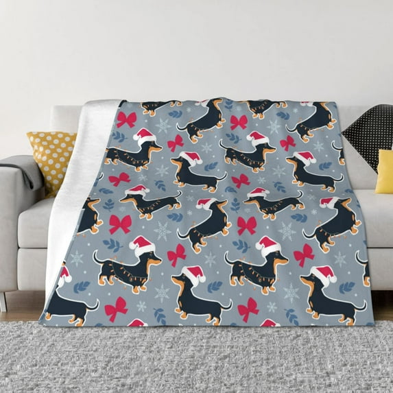 Fuzoiu Christmas Hat Dachshund Print Flannel Blanket,Throw Blanket,Flannel Home Decor,Fleece Bed Blankets,Cozy Soft Blanket for Bed, Sofa, Camping, and Travel-50"x40"