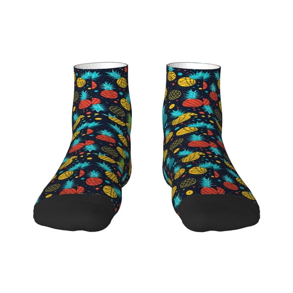 Fuzoiu Colorful Pineapple Print Adult Socks, Crew Moisture-wicking Socks, Unisex Cushion Crew Socks,Casual Sports Ankle Socks