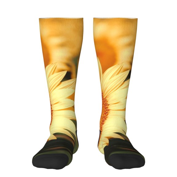 Fuzoiu Golden Sunflower In Field Print Adult Stockings,Crew Socks,Unisex Fashion Socks, Casual Sports Socks,Comfortable Crew Socks for Everyday Wear and Sports