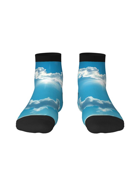 Heart Shaped Cloud Print Adult Socks, Crew Moisture-wicking Socks, Unisex Cushion Crew Socks,Casual Sports Ankle Socks
