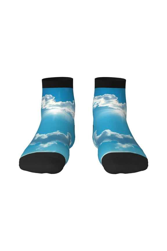Heart Shaped Cloud Print Adult Socks, Crew Moisture-wicking Socks, Unisex Cushion Crew Socks,Casual Sports Ankle Socks