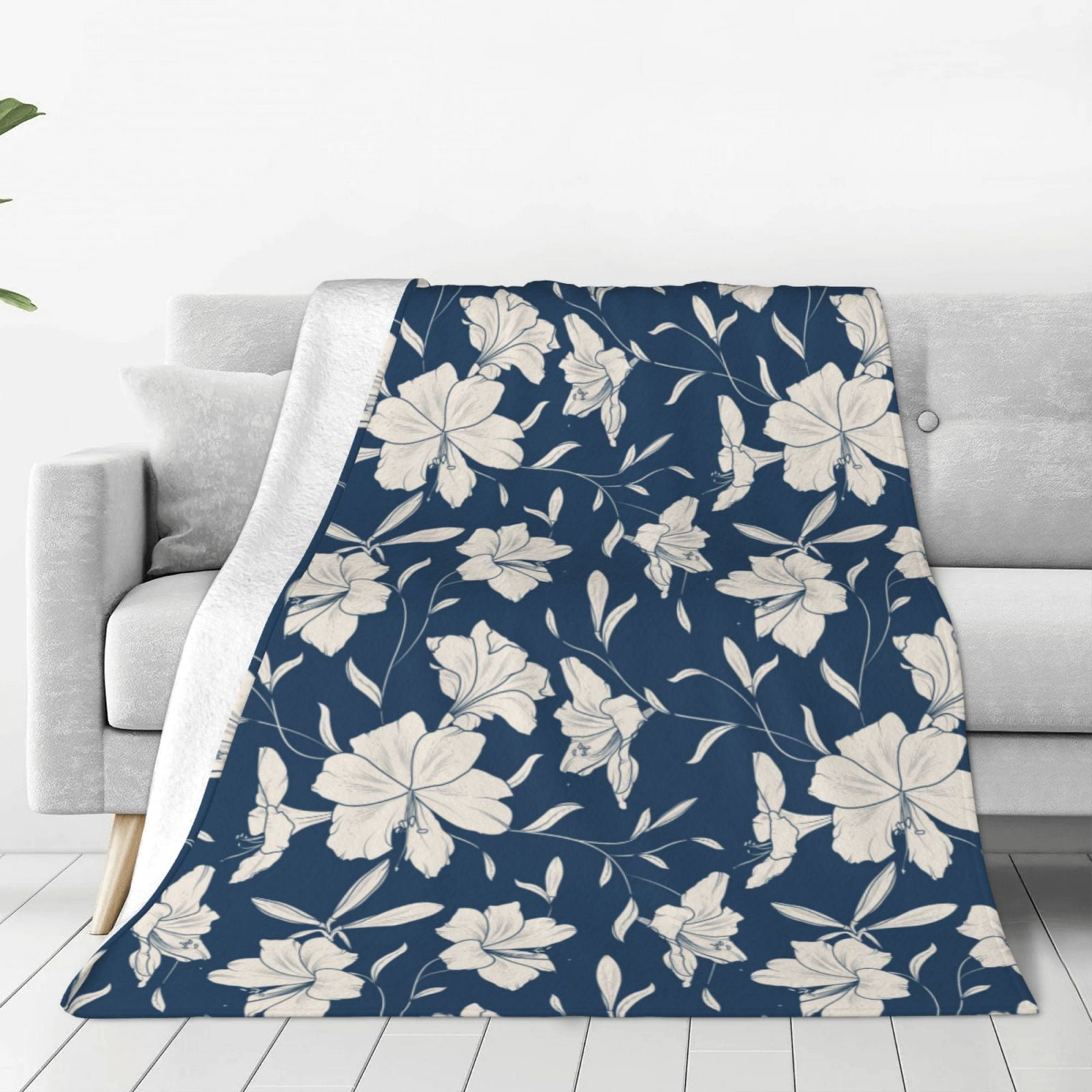 Berry Flowers Black Ultra-Soft Micro Fleece Blanket 40