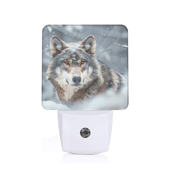 Fuzoiu Majestic Snowy Wolf Print Dusk to Dawn LED Night Light with Light Sensor, Energy-Efficient Touch-Safe Night Lamp for Home, Office, and Kids' Rooms-US