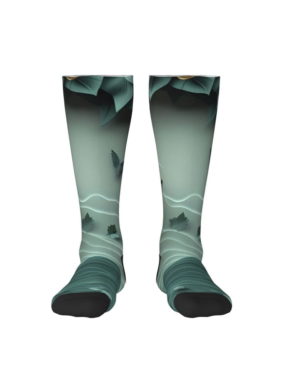 Paper Fox Crow Fantasy Print Adult Stockings,Crew Socks,Unisex Fashion Socks, Casual Sports Socks,Comfortable Crew Socks for Everyday Wear and Sports