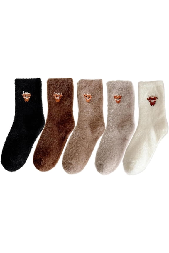 Fuzzy Highland Cow Socks, 5 Pairs Cute Embroidered Highland Cow Crew Sock Winter Warm Soft Indoor Slipper Socks for Women