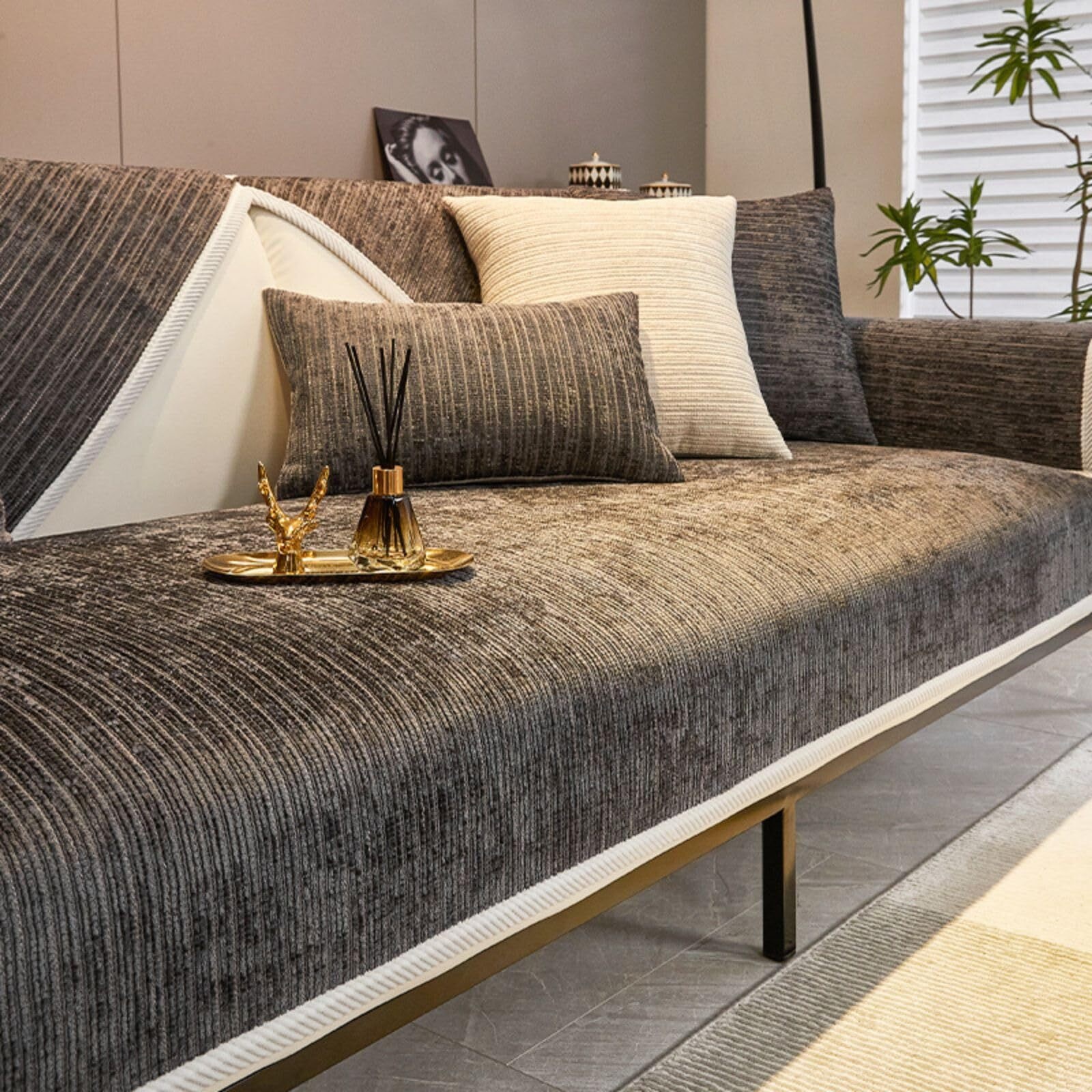Fuzzy Sofa Cover Couch Cover, Towel Mattress Protector Furniture Protector Washable Anti-Slip Sofa Cover