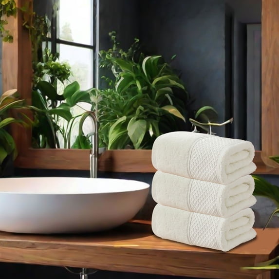 Fwttom Bath Towels 74 x 34cm Extra Large Size, Thickened Soft Absorbent Plain Color Household Wash Face Gift Bathroom Towels, Cotton Breathable Towels for Bathroom 1Pc