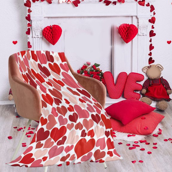 Fwttom Valentine's Throw Blanket, Romantic Red Fleece Blanket with Love Design, Heart Shaped Cozy Blankets And Throws Holiday for Bed & Sofa Decor