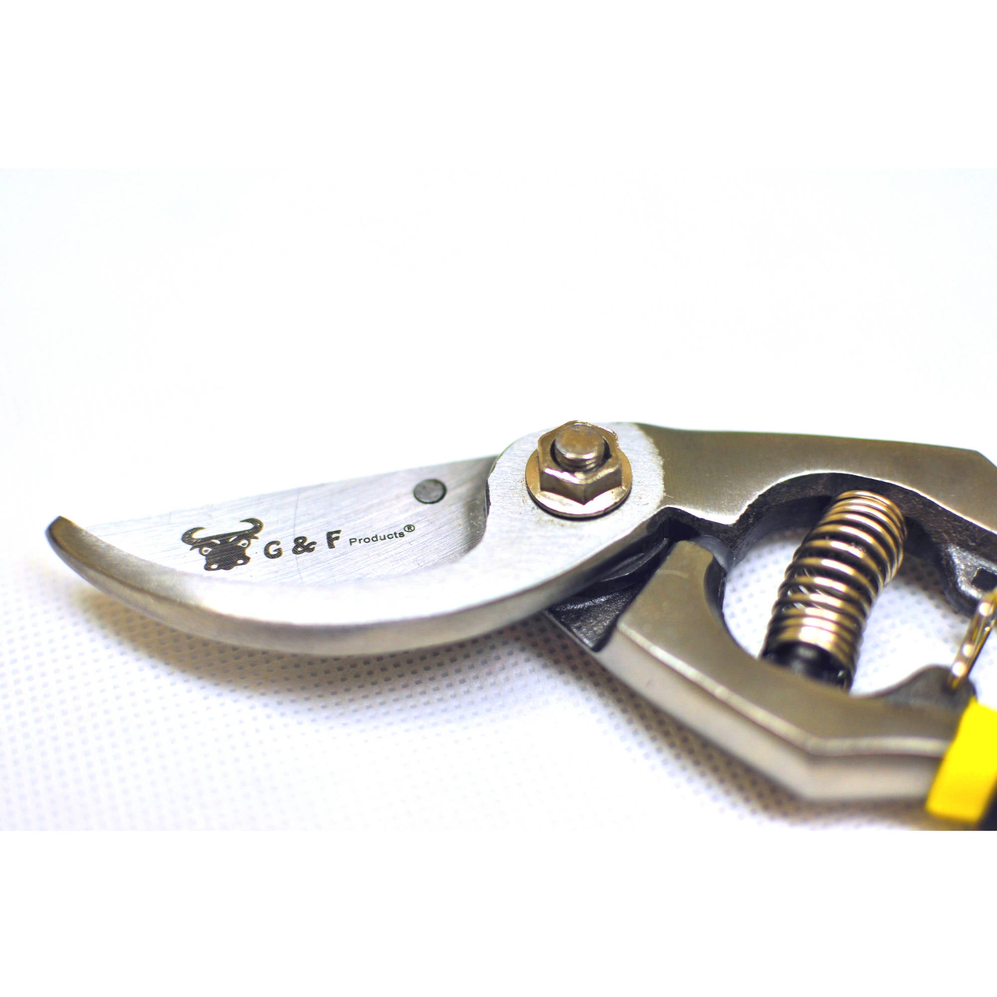 G & F Classic Cut Forged Bypass Pruner, 1.25" Cut