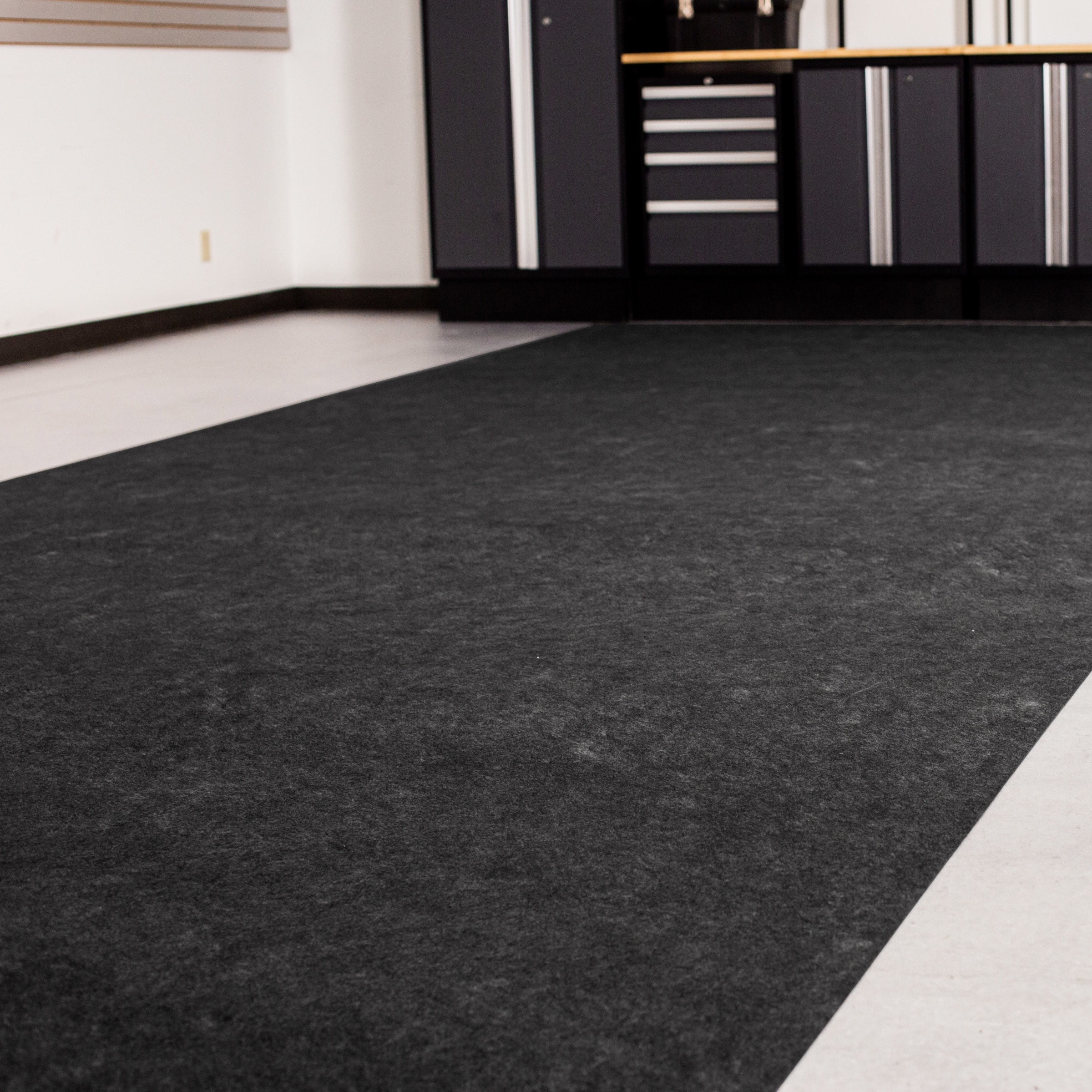 G-Floor Drip & Dry Indoor Outdoor Absorbent Floor Mat (8.5' x 24') in Grey
