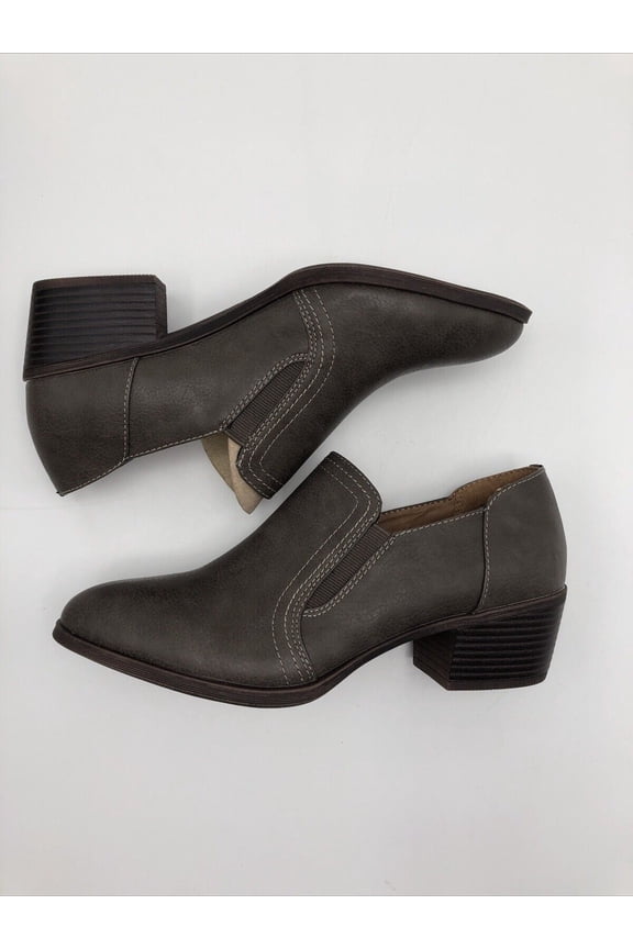 & CO., ELLIE BOOTIE grey, Size 11 M New In Box Low Boot Heel