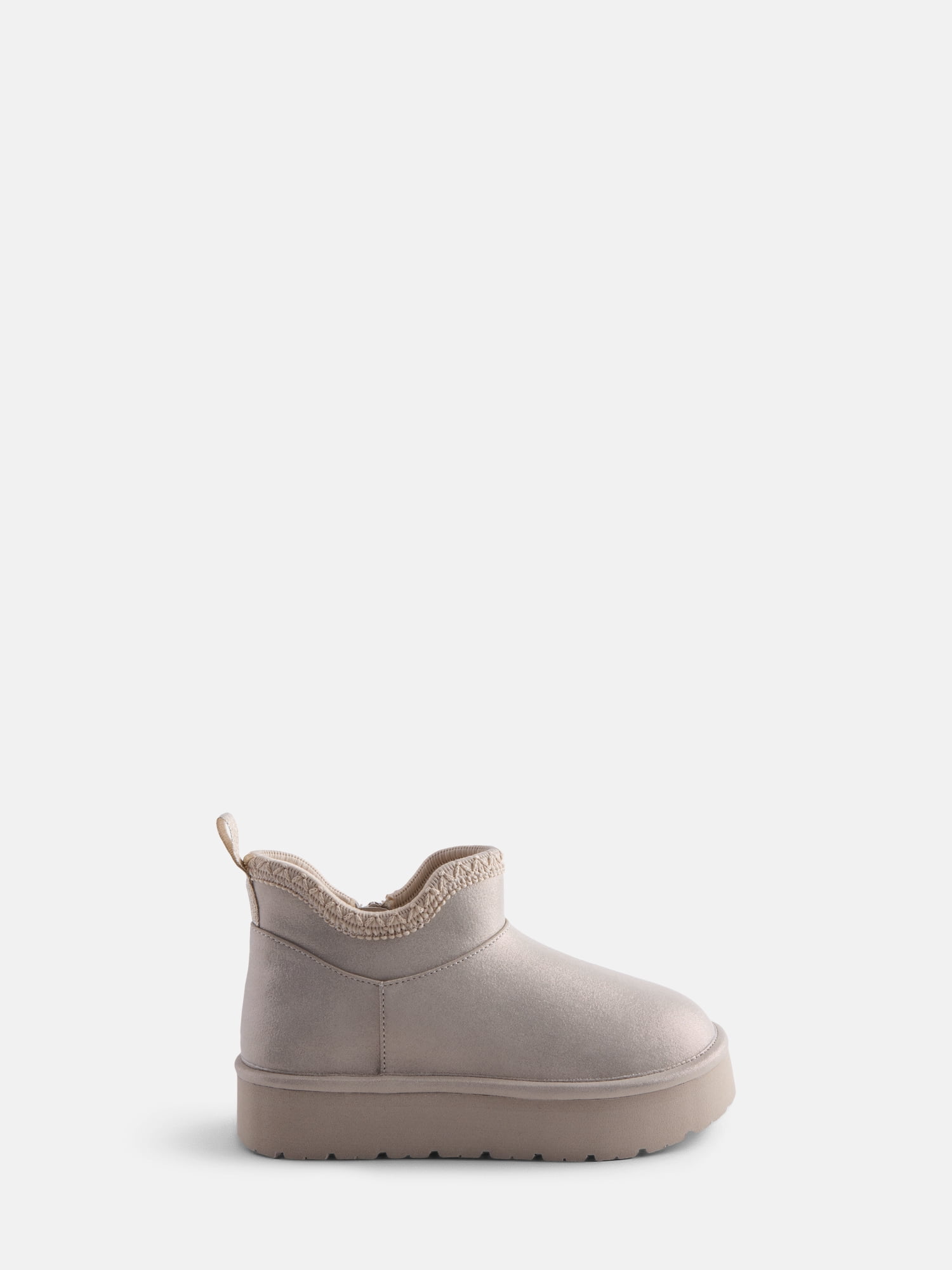 Madden NYC Girls Cozy Booties