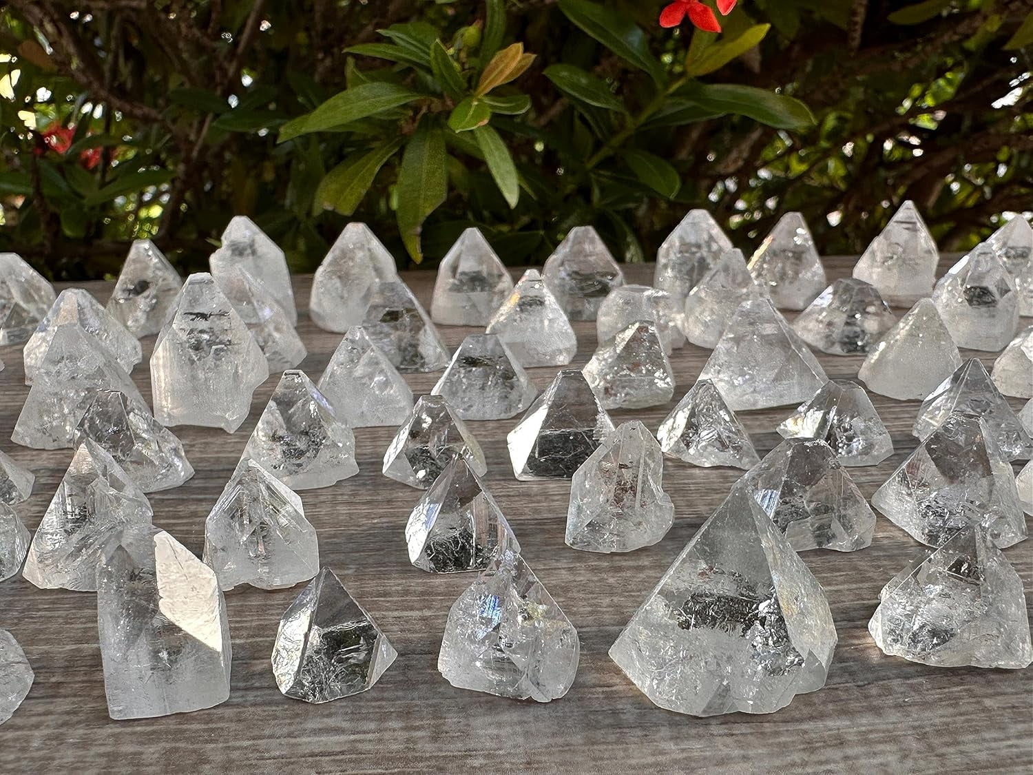 Grand amas d'apophyllite et de calcédoine, cristal pointu scintillant, Inde - Canada