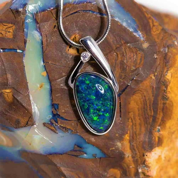 GALAXY ESCAPE STERLING SILVER AUSTRALIAN BLACK OPAL NECKLACE